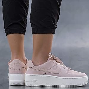 Amazon.co.jp: [ナイキ] エア フォース 1 セージ LOW [AIR FORCE 1
